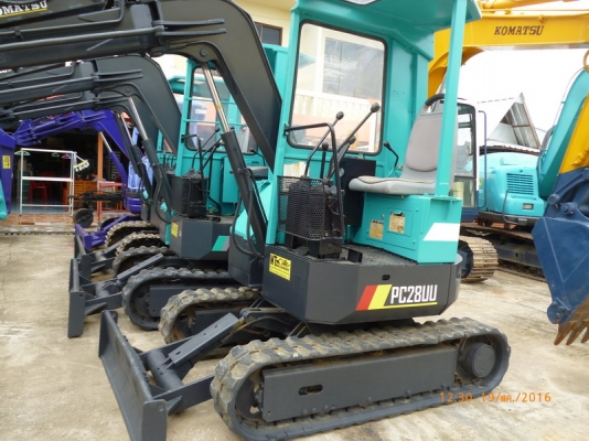 ขายรถขุด  KOMATSU PC28UU-1