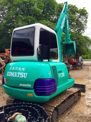 KOMATSU 30-7E ขนาดPC-30<คอลโทนสั้นปั๊มนิ้ว>รถเก่านอกมีเอกสาร☎️ติดต่อ 085-5632278 (ราคาต่อรองได้)