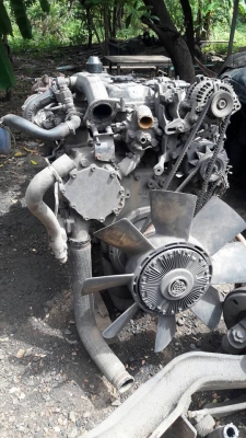 ขายเครื่องHENO PO9 เครื่องเกียร์หม้อน้ำ อินเตอร์มีใบคุม 175000 ตัดลงจากรถบัส สนใจ ติดต่อ 0970408451 แว่นครับ ขายเครื่องHENO PO9 เครื่องเกียร์หม้อน้ำ อินเตอร์มีใบคุม 175000 ตัดลงจากรถบัส สนใจ ติดต่อ 0970408451 แว่นครับ