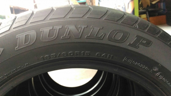 ยางDunlop SP2030 185/60R15