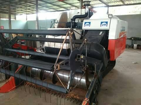 รถเกี่ยวคูโบต้า dc70 รองกระสอบไมค์น้อยปี 57 พร้อมใช้สวยเล่มทะเบียนพร้อมโอน รถเกี่ยวคูโบต้า dc70 รองกระสอบไมค์น้อยปี 57 พร้อมใช้สวยเล่มทะเบียนพร้อมโอน