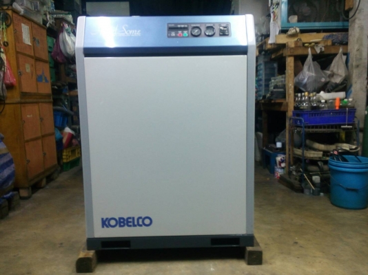 ขาย ROTARY SCREW KOBELCO  HAND SOME 20 HP