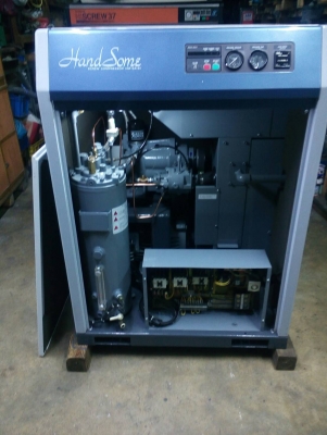 ขาย ROTARY SCREW KOBELCO  HAND SOME 20 HP