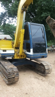 ขอนุญาติขาย SK60มาทรีเอกสารอินวอย ไฟฟ้าครบพร้อมใช้งานพร้อมโอนส๓าพสวยราคา 530000 สน ใจติดต่อ 08532248