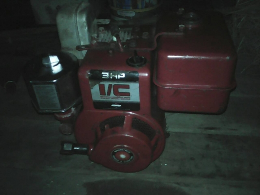 เครื่องยนต์ Briggs &amp; Strattion 3HP