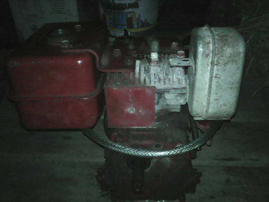 เครื่องยนต์ Briggs &amp; Strattion 3HP