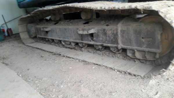 รถแบคโฮ KOBELCO SK200 M6 YN8