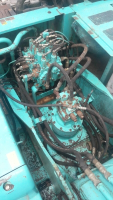 รถแบคโฮ KOBELCO SK200 M6 YN8