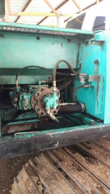 รถแบคโฮ KOBELCO SK200 M6 YN8