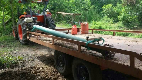 ขายเทลเลอร์ลากรถเกี่ยวข้าว ขึ้น 105 95 70 60 ได้ ขายเทลเลอร์ลากรถเกี่ยวข้าว ขึ้น 105 95 70 60 ได้