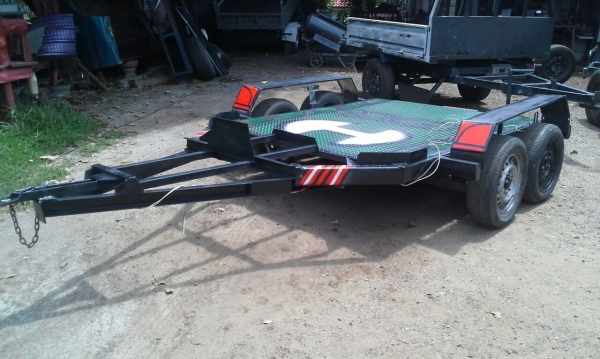 เทเลอรลากแบคโฮ3.5ตันแหนบเตี้ย สูง40ซม