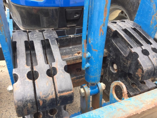 ขาย New Holland T5060 2เพลา 106แรง ปี2013 ผานดัน กับผาน4 ออกศูนย์ 950,000 086-6642-442 ขาย New Holland T5060 2เพลา 106แรง ปี2013 ผานดัน กับผาน4 ออกศูนย์ 950,000 086-6642-442