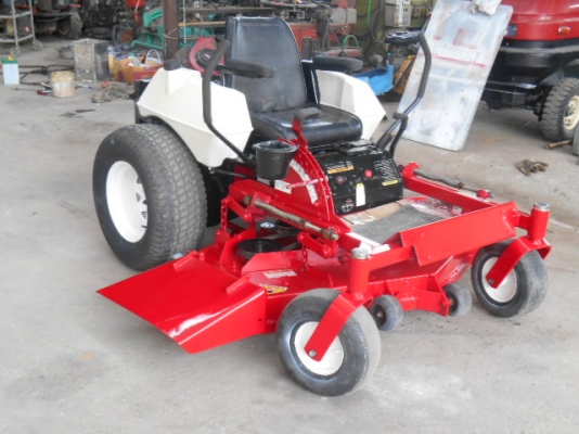 รถตัดหญ้า TORO Exmark 3 ใบตัด