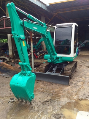 KOMATSU 30-7E ขนาดPC-30<คอลโทนสั้นปั๊มนิ้ว>รถเก่านอกมีเอกสาร☎️ติดต่อ 085-5632278 (ราคาต่อรองได้)