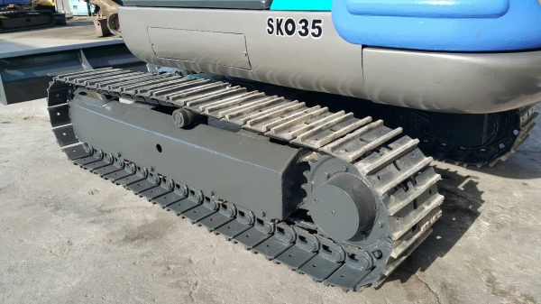 ขาย รถขุด KOBELCO รุ่น SK035 มือสองญี่ปุ่น แทรกเหล็ก สลักแน่น ปั้มนิ้ว คอนโทรลสั้น ทำงานไว สวยพร้อม ใช้งาน มือถือ/LINE ID : 0818753444 ขาย รถขุด KOBELCO รุ่น SK035 มือสองญี่ปุ่น แทรกเหล็ก สลักแน่น ปั้มนิ้ว คอนโทรลสั้น ทำงานไว สวยพร้อม ใช้งาน มือถือ/LINE ID : 0818753444