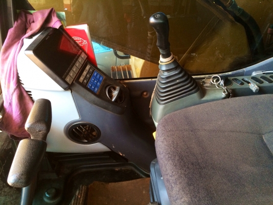 ขายด่วน  รถแบคโฮ  KOMATSU   PC  160- 8  สภาพดีมาก  พร้อมใช้งาน