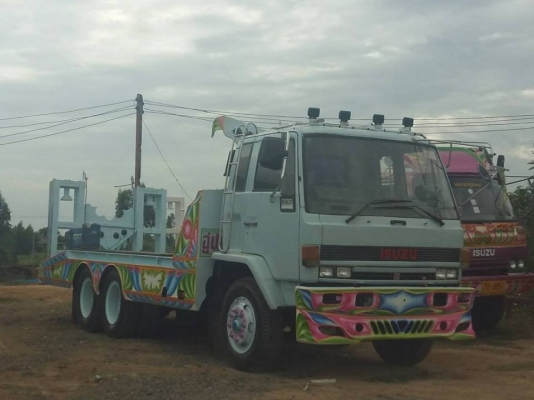 ขายเทรลเลอร์2เพลา ร็อกกี้FVZ รถสวยสภาพดี มีบันไดขึ้นรถเกี่ยวข้าว เอกสารพร้อมโอน ราคา660,000 สนใจโทร 090-8588220คุณนะ 093-3258446คุณบิว หรือเข้าดูสินค้าอื่นๆได้ที่ www.narong2truck.com หรือ www.truck.in.th/498 หรือเพจFacebook ณรงค์ ซื้อขายรถมือสอง (เว็บไซต