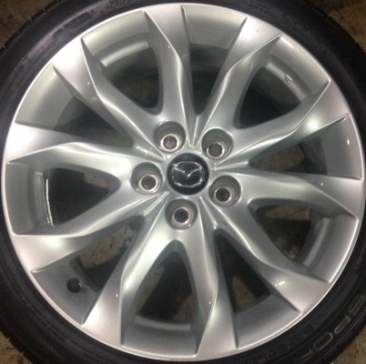 แม็ก NEW MAZDA3 ขอบ 18 พร้อมยาง 215-45-18 ปลายปี 15 แม็ก NEW MAZDA3 ขอบ 18 พร้อมยาง 215-45-18 ปลายปี 15