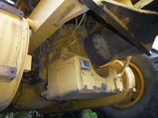 ขายรถเกรด KOMATSU GD505A-3AE สภาพสวยพร้อมใช้งานนำเข้าจากญี่ปุ่น ติดต่อ อำพล 090-9694506/ 080-3031241 ขายรถเกรด KOMATSU GD505A-3AE สภาพสวยพร้อมใช้งานนำเข้าจากญี่ปุ่น ติดต่อ อำพล 090-9694506/ 080-3031241