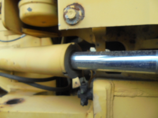 ขายรถเกรด KOMATSU GD505A-3AE สภาพสวยพร้อมใช้งานนำเข้าจากญี่ปุ่น ติดต่อ อำพล 090-9694506/ 080-3031241 ขายรถเกรด KOMATSU GD505A-3AE สภาพสวยพร้อมใช้งานนำเข้าจากญี่ปุ่น ติดต่อ อำพล 090-9694506/ 080-3031241