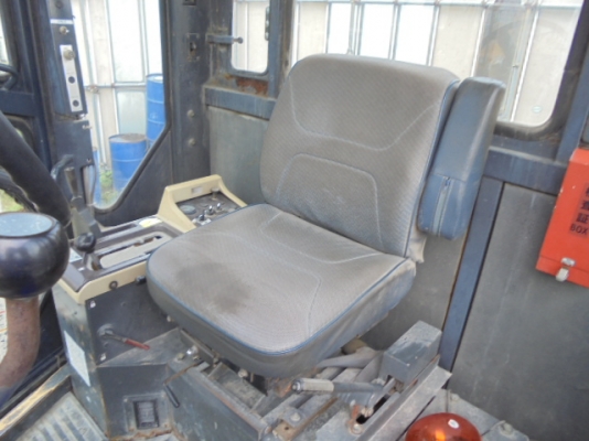 ขายรถเกรด KOMATSU GD505A-3AE สภาพสวยพร้อมใช้งานนำเข้าจากญี่ปุ่น ติดต่อ อำพล 090-9694506/ 080-3031241 ขายรถเกรด KOMATSU GD505A-3AE สภาพสวยพร้อมใช้งานนำเข้าจากญี่ปุ่น ติดต่อ อำพล 090-9694506/ 080-3031241