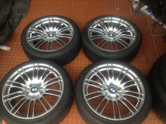 ล้อ BMW 18กว้าง8นิ้วอ๊อฟ38 ล้อเก่าญี่ปุ่นเเท้ติดยางปี12มาสภาพยังใช้ได้ตามรูป