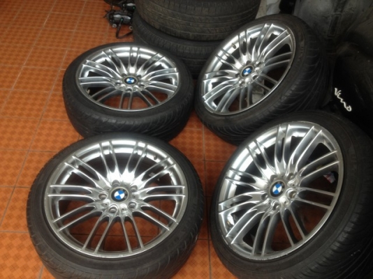 ล้อ BMW 18กว้าง8นิ้วอ๊อฟ38 ล้อเก่าญี่ปุ่นเเท้ติดยางปี12มาสภาพยังใช้ได้ตามรูป ล้อ BMW 18กว้าง8นิ้วอ๊อฟ38 ล้อเก่าญี่ปุ่นเเท้ติดยางปี12มาสภาพยังใช้ได้ตามรูป