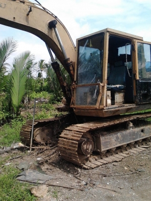 ขายรถkomatsu pc120-3 รถใช้งานใด้ปกติ ช่วงล่างเต็ม เอวเเน่น แอร์เย็น ต่อรองใด้คับ