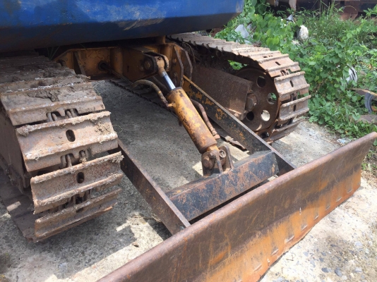 ขาย komatsu pc-10-5 ขาย komatsu pc-10-5