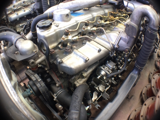 ขายเครื่อง 6D16 Turbo เก่านอกแรงดี สวยมาก ขายเครื่อง 6D16 Turbo เก่านอกแรงดี สวยมาก