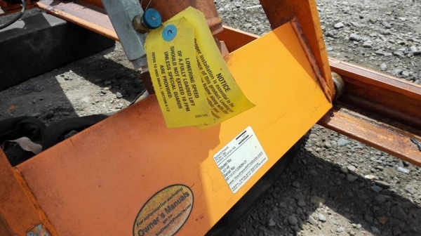 ** SOLD ** X-Lift ยกสินค้ามือหนึ่ง Made in USA ยก 1200 kg.สูง 140 cm. ของใหม่ 100\% ไม่เคยใช้งาน!!