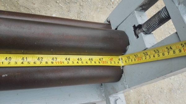 ** SOLD ** ม้วนมือหมุน ขนาด 4 ฟ. 120 cm. สังกะสีรางพับเหล็กบางเหมาะ!!