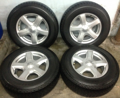 แม็ก ISUZU ALL D-MAX V-CROSS พร้อมยาง 255-65-17 แม็ก ISUZU ALL D-MAX V-CROSS พร้อมยาง 255-65-17