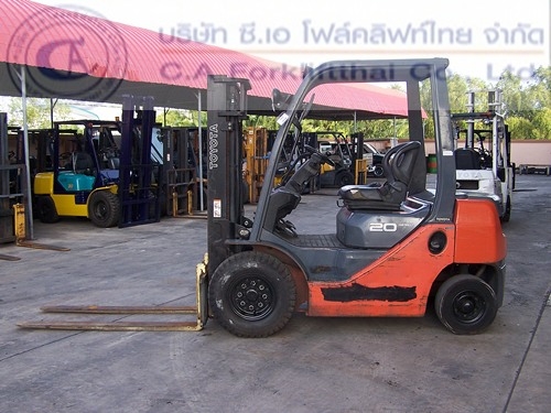 ขาย รถโฟล์คลิฟท์ TOYOTA รุ่น 8FD20
