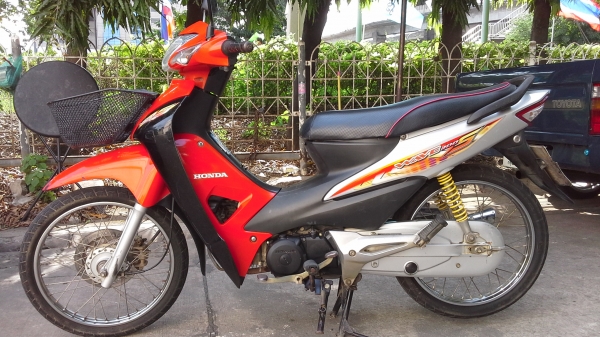 ขายเวฟ100 u-box