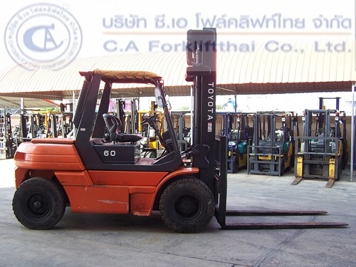 ขาย รถโฟล์คลิฟท์ TOYOTA รุ่น 5FD60