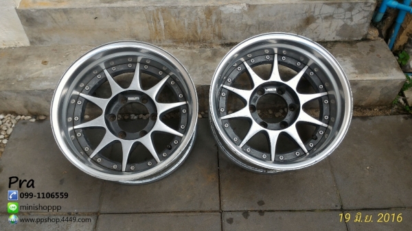 ล้อ Hurricane racing HR385 Japan ขอบ 16 6รู กว้าง 8.5นิ้ว อ็อฟ -35 เป็นล้อหายากอีกรุ่นค่ะ