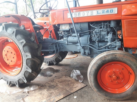 ขายรถไถ คูโบต้า L240  24 แรง