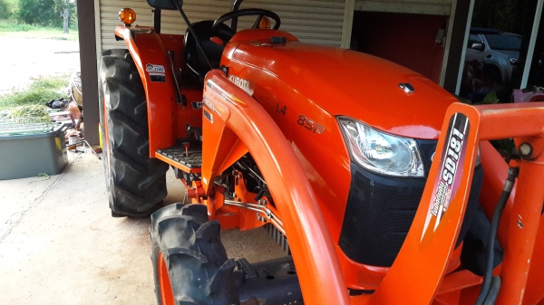 ขายรถไถคูโบต้าL4708spปี57ใบมีดผาล4และพร้อมใช้ครับ