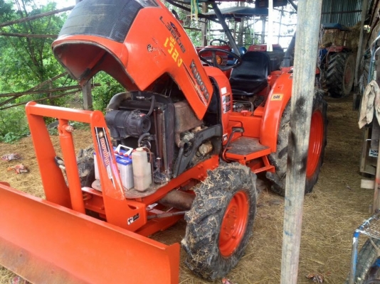 ขายรถไถติดต่อ0867220456คูโบต้า34. ปี54. มีใบดัน.  กับ.   โรตารี่