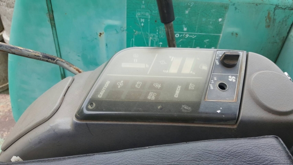 ขาย แบคโฮเล็ก KOMATSU PC20-7 รถพร้อมใช้งาน เครื่องแห้งแน่นไม่เยิ้ม ปั้มดี ช่วงล่างดี แทรคเพิ่งเปลี่ยนใหม่ เอกสารใบซื้อขาย