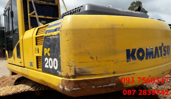 ขายรถแบคโฮ KOMATSU.PC200