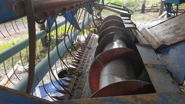 ขาย รถเกี่ยวข้าว อุ้ม 1.5 ตัน สภาพพร้อมใช้งาน เครื่อง 6HE1 195 แรงม้า ช่วงล่างดี ขาย รถเกี่ยวข้าว อุ้ม 1.5 ตัน สภาพพร้อมใช้งาน เครื่อง 6HE1 195 แรงม้า ช่วงล่างดี