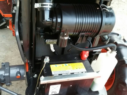 ขายรถไถคูโบต้า KUBOTA L 3608SP พร้อมชุดใบมีดดันหน้าคานล่าง ผาน 6X22 ขายรถไถคูโบต้า KUBOTA L 3608SP พร้อมชุดใบมีดดันหน้าคานล่าง ผาน 6X22