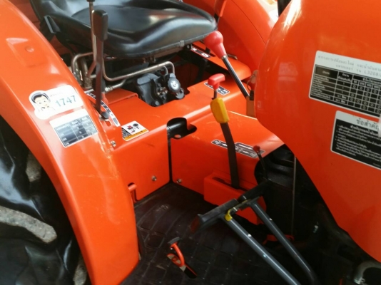 ขายรถไถคูโบต้า KUBOTA L 3608SP พร้อมชุดใบมีดดันหน้าคานล่าง ผาน 6X22 ขายรถไถคูโบต้า KUBOTA L 3608SP พร้อมชุดใบมีดดันหน้าคานล่าง ผาน 6X22