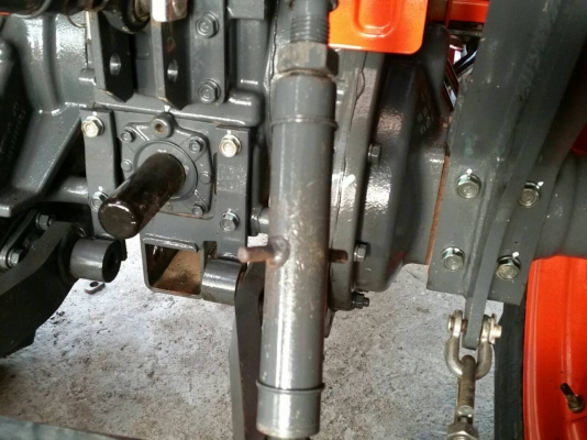 ขายรถไถคูโบต้า KUBOTA L 3608SP พร้อมชุดใบมีดดันหน้าคานล่าง ผาน 6X22 ขายรถไถคูโบต้า KUBOTA L 3608SP พร้อมชุดใบมีดดันหน้าคานล่าง ผาน 6X22