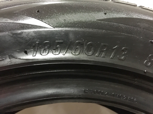 ขายยาง MAXXIS รุ่น MA-E1 185/60R13 ผลิตปี 10
