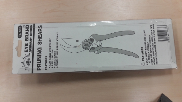 ขายกรรไกรตัดกิ่งไม้ตราตา Germany.ใบมีดคมกริบ