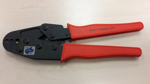 ขายคีมย้ำสายไฟMADE IN TAIWAN.ใหม่เก่าเก็บงานดีมากๆ