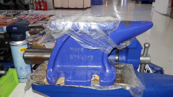 ขายทั่งRECORD NO.11 made in England.งานเก่าเก็บขนาด5กิโล